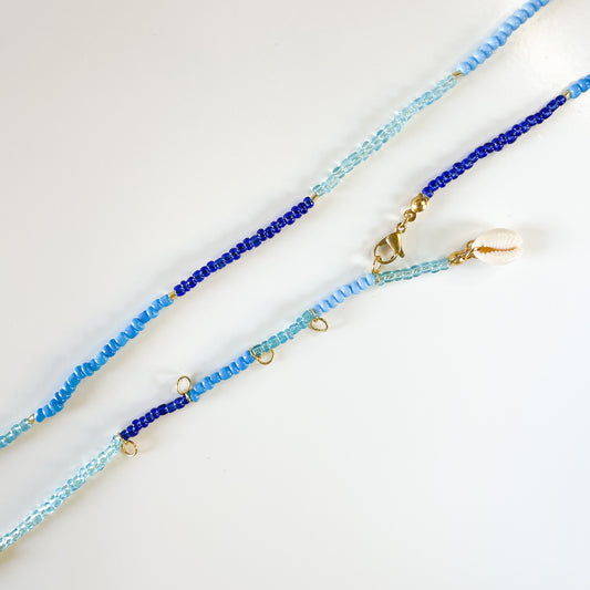 A Blue Dream Body Chain